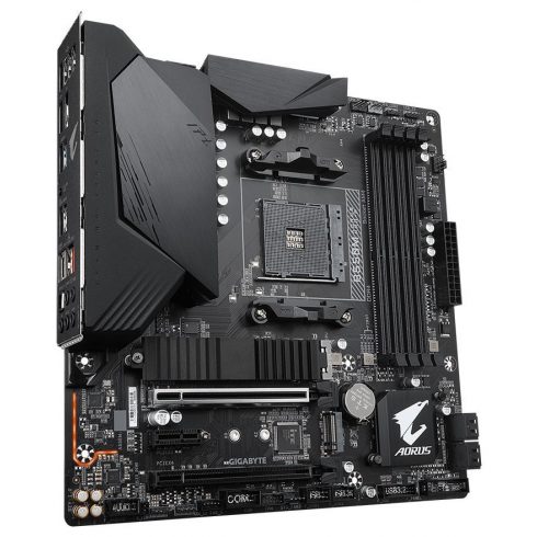 GIGABYTE B550M AORUS PRO-P / AMD B550 / AM4 / 4x DDR4 / 2x M.2 / HDMI / DP / mATX