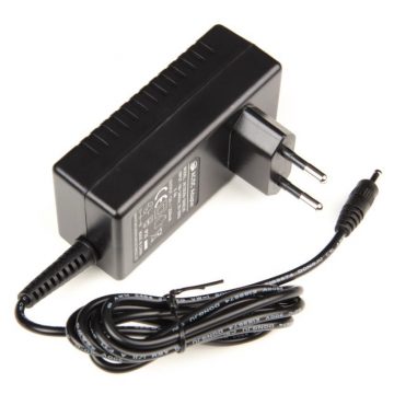   UMAX strujni adapter 12V/ 2A za VisionBook 14Wa/14We/14Wg/15Wr/N15R/13Wa/12Wa Flex prijenosno računalo